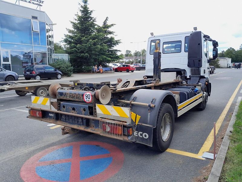 Iveco 120 E nosič kontejnerů - fotka 5 z 43
