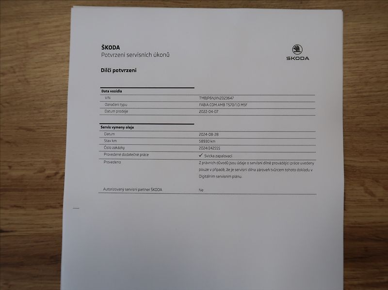 Škoda Fabia 1,0 TSi,70kW,1majČR,serv.k,DPH - fotka 26 z 28