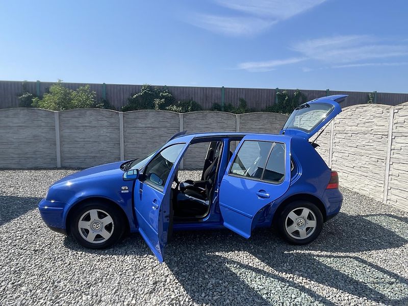 Volkswagen Golf 1.6i SR 100PS 134TKM EXTRA 1A! - fotka 155 z 174