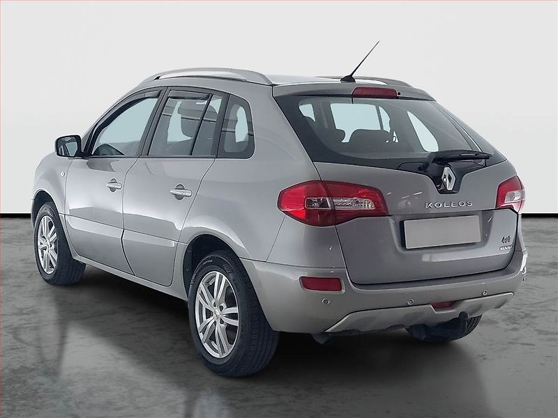 Renault Koleos (2008) 2.0 dCi, 4X4, Tempomat - fotka 4 z 17