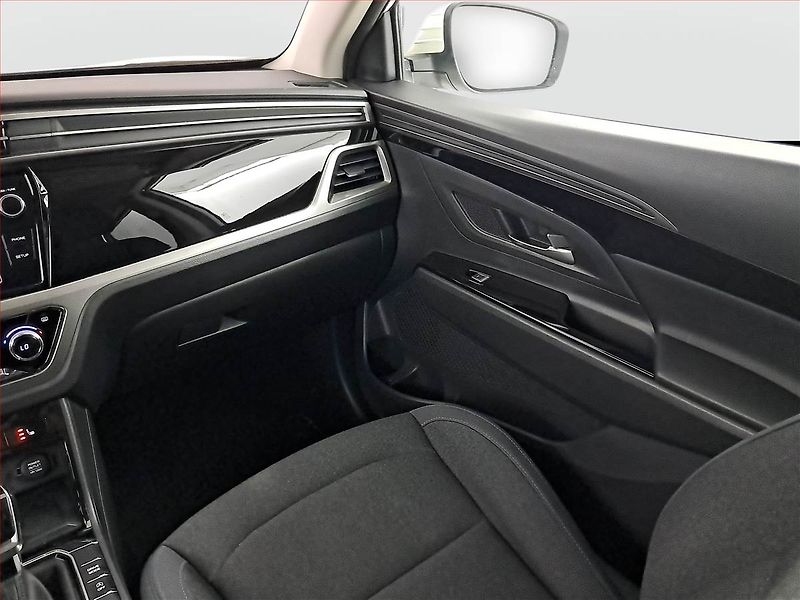 SsangYong Korando (2023) Style 1.5 T-GDI, Automat - fotka 8 z 25