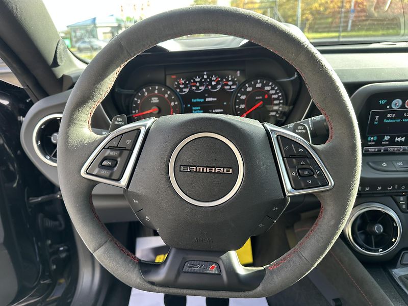 Chevrolet Camaro (2018) Chevrolet Camaro 2018 - fotka 11 z 17
