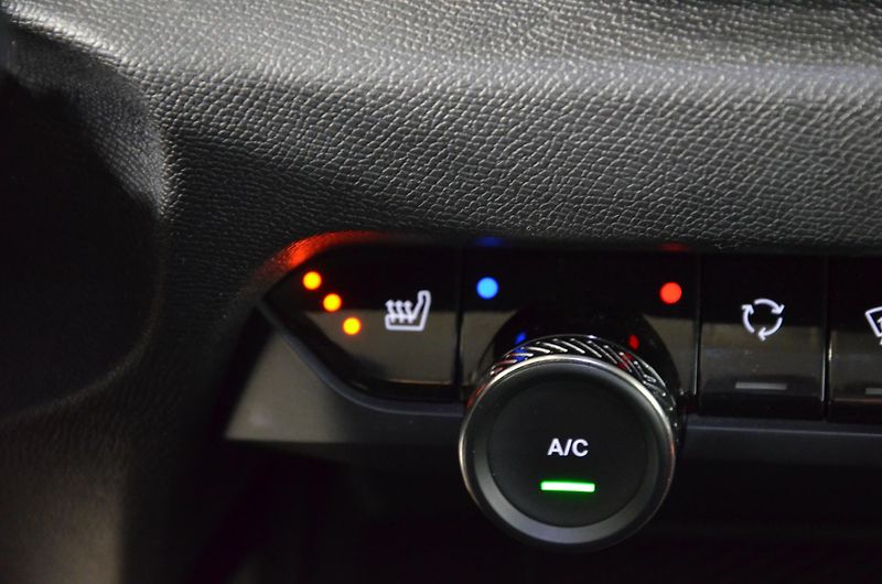 Citroën C4 (2022) 1.5BHDi 130 Feel Pack AT - fotka 15 z 16