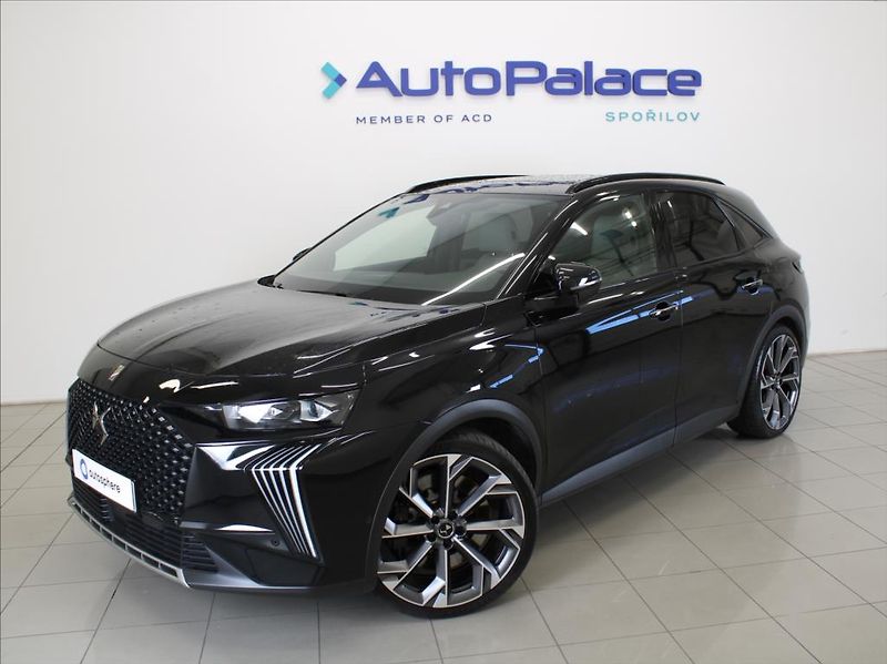 DS Automobiles DS7 Crossback 1,6 PHEV 360 4x4 Perf.Pano. ČR - fotka 1 z 16