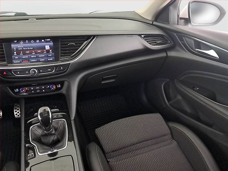 Opel Insignia (2018) 2.0 CDTI, Kůže, Navi, Tempomat - fotka 8 z 17