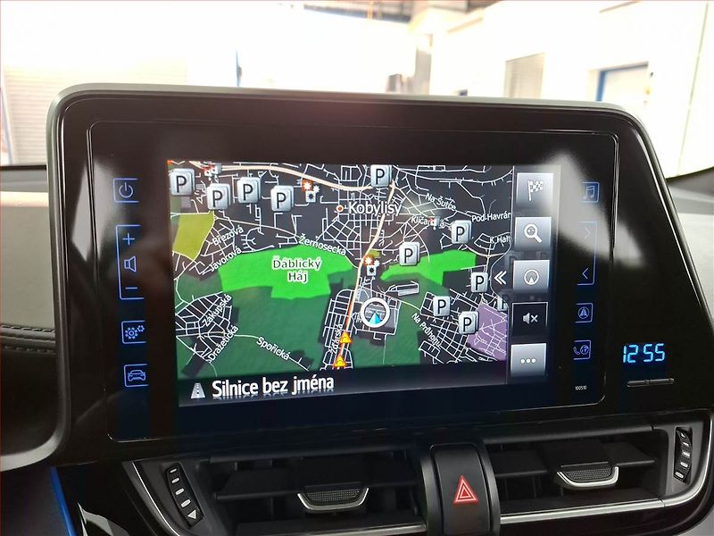 Toyota C-HR (2019) 1.2 Turbo, Navi, Tempomat - fotka 14 z 19