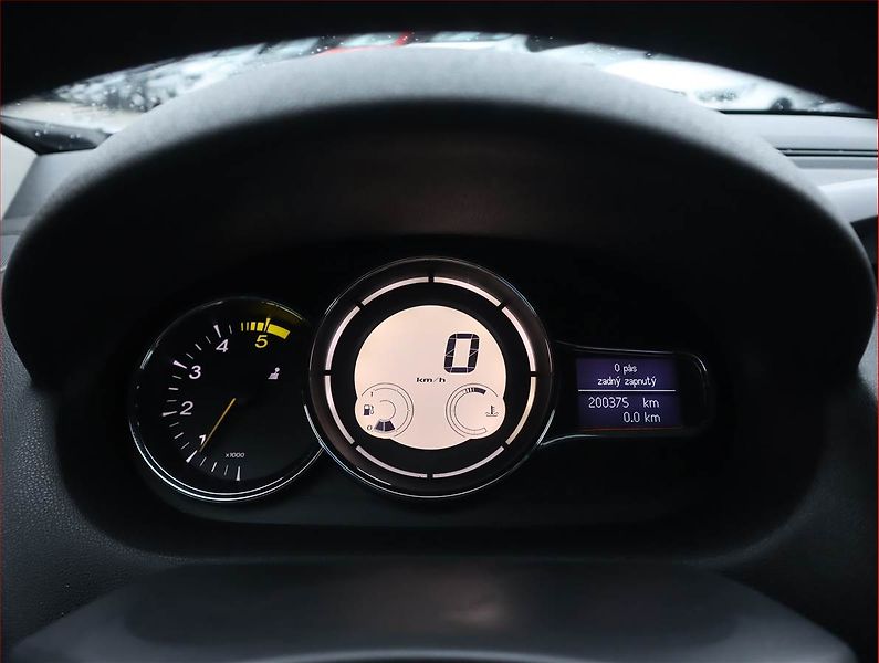 Renault Mégane (2015) Limited 1.5 dCi, Tempomat - fotka 11 z 17