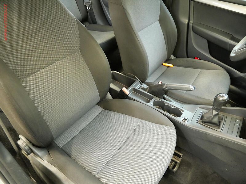 Škoda Octavia (2015) 1.6 TDi, Klima - fotka 11 z 16