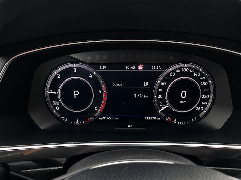 Volkswagen Tiguan Allspace (2017) 2.0 TDI 140kW DSG 4x4 HIGHLINE - fotka 28 z 46