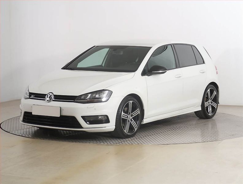 Volkswagen Golf (2014) R-Line 2.0 TDI, Xenony - fotka 2 z 17