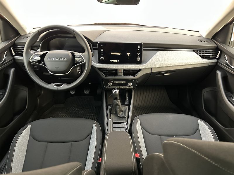 Škoda Kamiq 1.0 TSI 130 let Premium - fotka 5 z 24