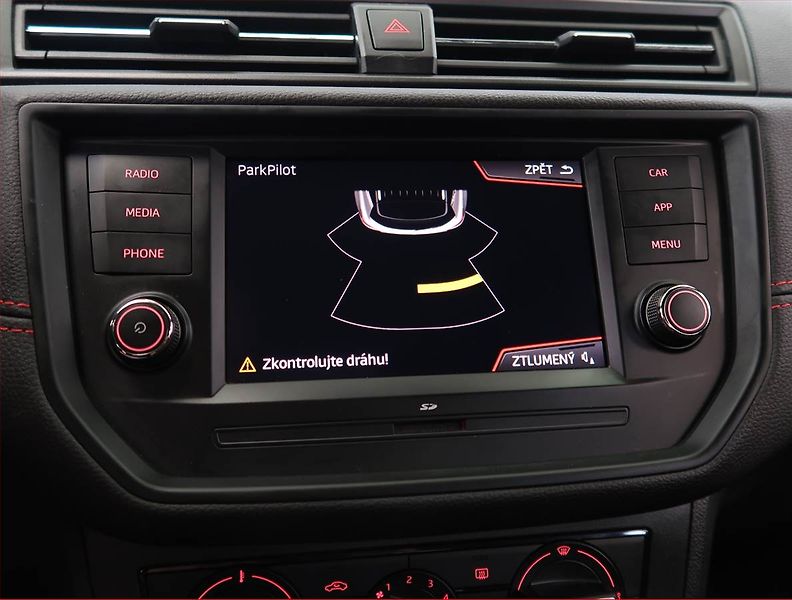 Volkswagen ID.3 (2020) 1st (62 kWh), SoH 89% - fotka 25 z 28