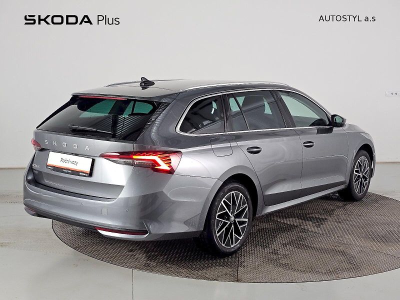Škoda Octavia (2025) COMBI 1.5TSi DSG TOP SELECTION - fotka 2 z 35