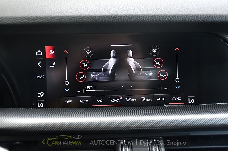Alfa Romeo Stelvio 2.2 Diesel 16V 154kW ZADÁNO - fotka 42 z 54