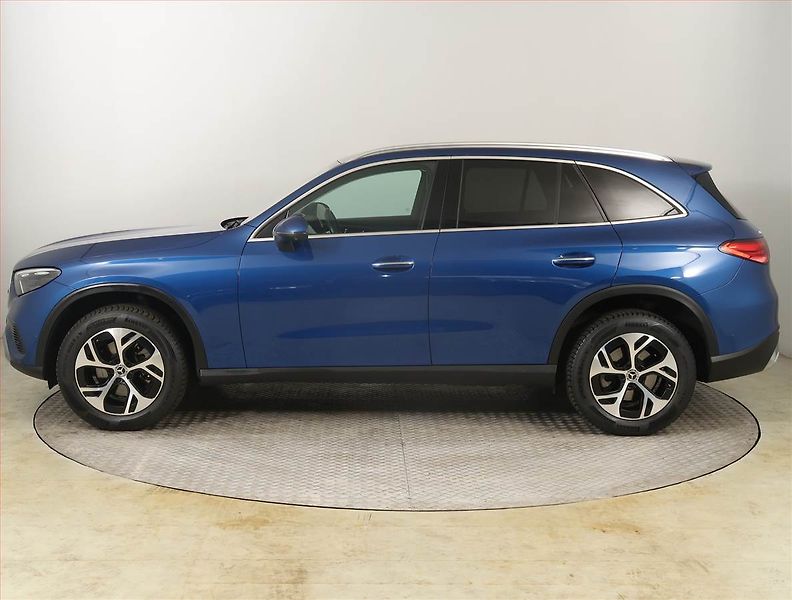 Mercedes-Benz GLC (2022) 220 d 4MATIC - fotka 3 z 22