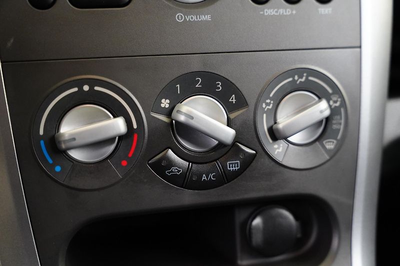 Opel Agila - fotka 18 z 22