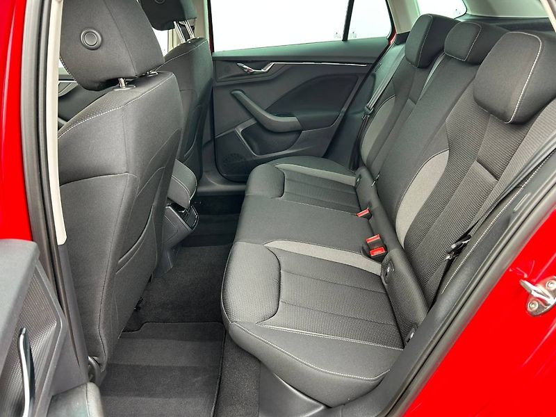 Škoda Kamiq (2022) 1.5 TSI 110kW záruka - fotka 7 z 32
