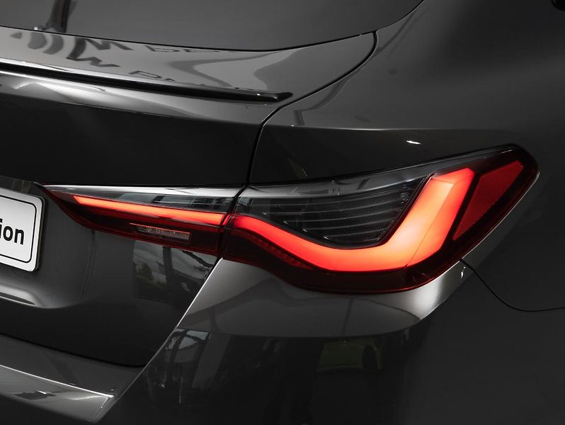 BMW Řada 4 420d xDrive - fotka 10 z 22