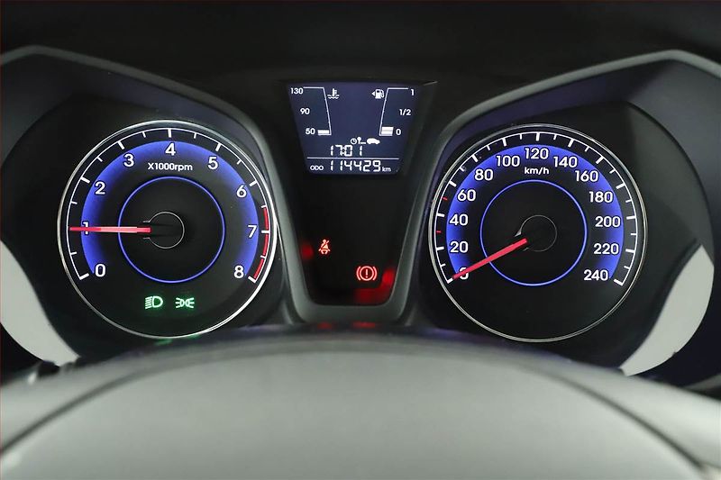 Hyundai ix20 (2018) 1.4 CVVT, Serv.kniha - fotka 8 z 14