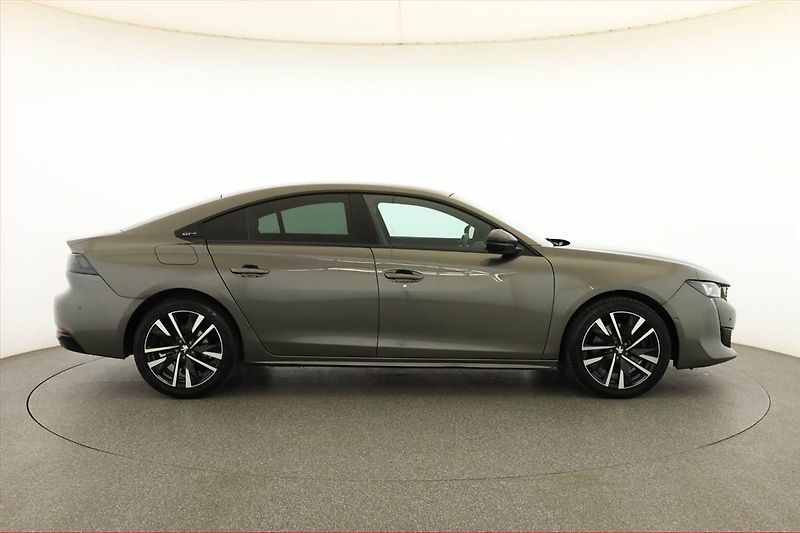 Peugeot 508 (2019) 1.6 PureTech, Automat - fotka 6 z 20