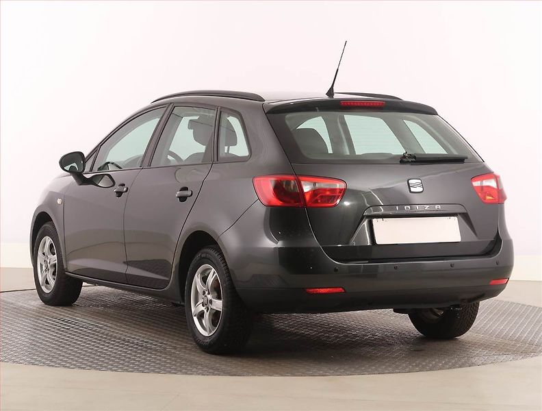 Seat Ibiza (2011) 1.2 TDI, nová STK, zamluveno - fotka 4 z 17