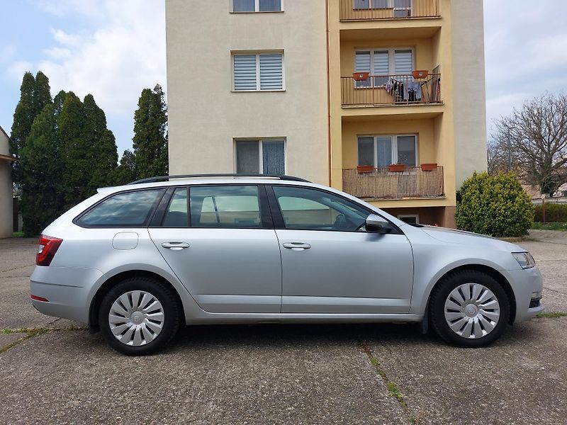 Škoda Octavia 2,0 TDi 110kw STYLE Manuál - fotka 5 z 19