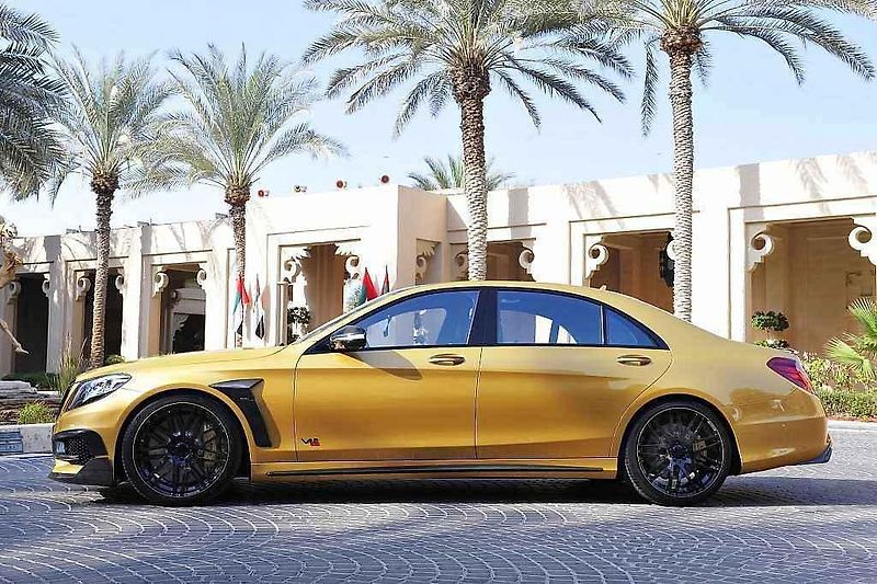 Brabus Rocket 900 Desert Gold Edition.