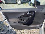 Peugeot 208 (2017) - náhled 31