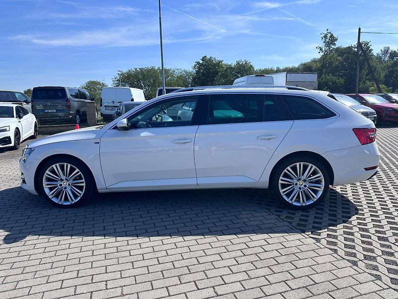 Škoda Superb 2.0 TDI 110kW Style - fotka 6 z 18