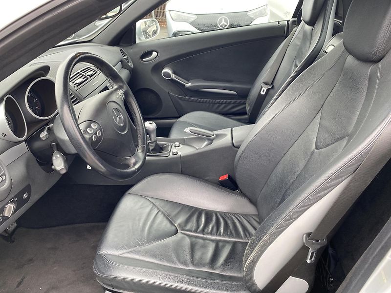 Mercedes-Benz SLK 200 KOMPRESSOR - fotka 9 z 19