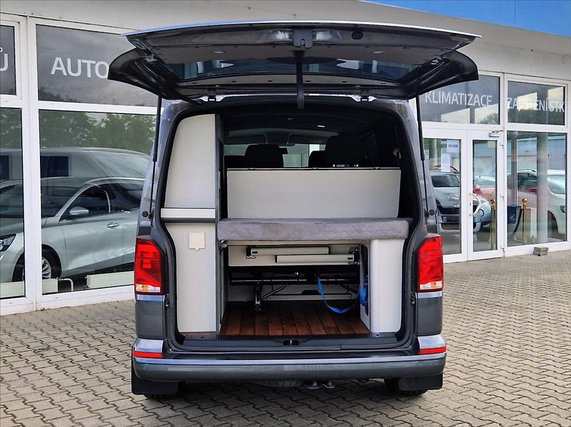 Volkswagen Transporter 2,0 TDI CAMPING VESTAVBA 4MÍST - fotka 9 z 34