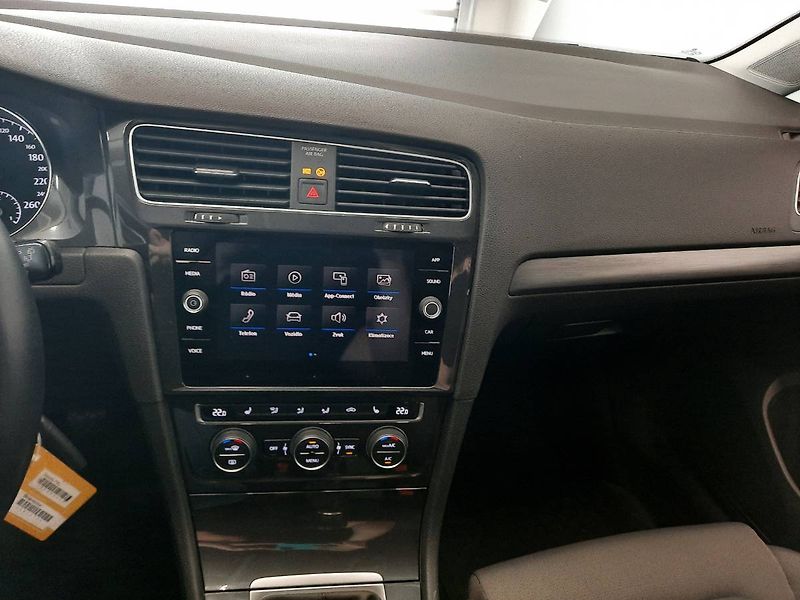Volkswagen Golf (2019) Maraton Edition 1.5 TSI (96kW1 - fotka 12 z 27