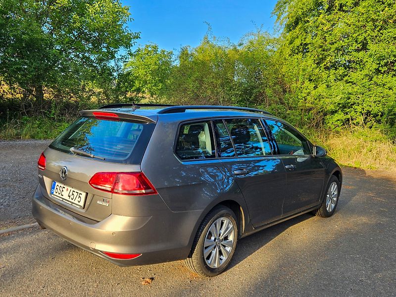 Volkswagen Golf Variant (2016) - fotka 3 z 25