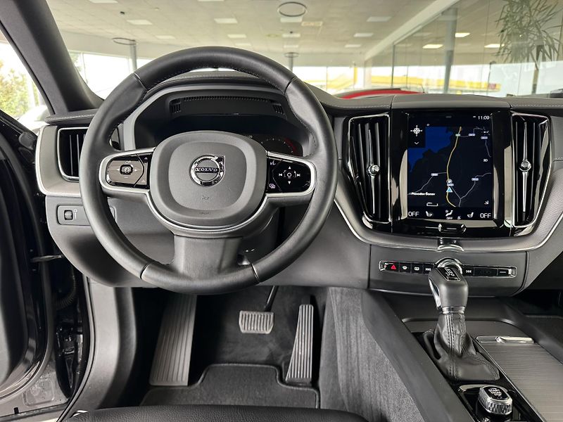 Volvo XC60 T5 Polestar*Inscription*HeadUP - fotka 9 z 34