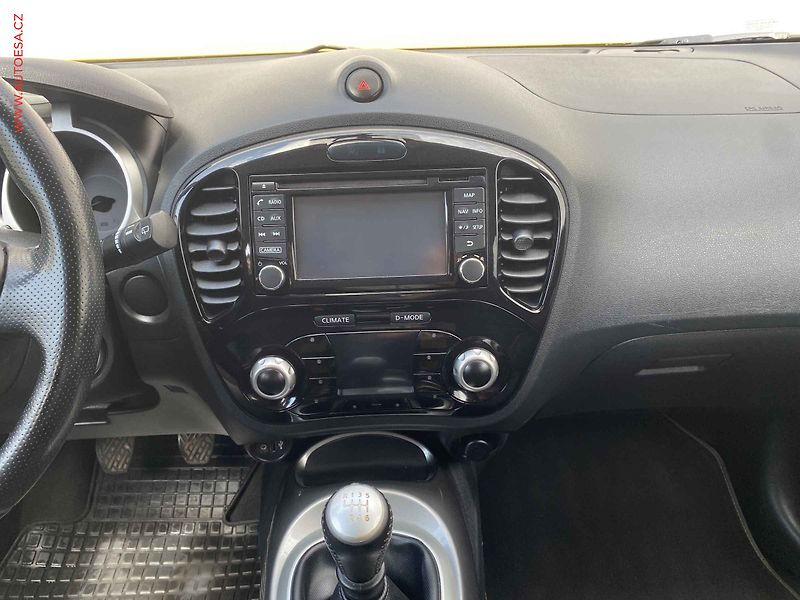 Nissan Juke (2015) 1.2 DiG-T, ČR, Acenta, navi - fotka 12 z 17