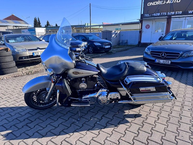 Harley-Davidson (2009) 1,6 57 KW VÝFUKY STK - fotka 2 z 22