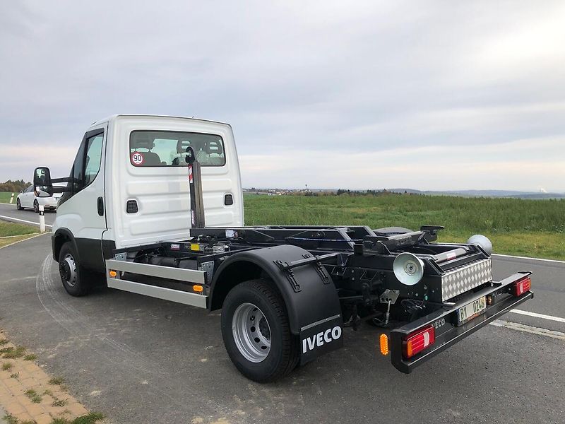 Iveco Daily (2025) 72C18 nosič kontejneru - fotka 3 z 3