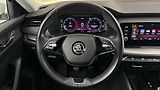 Škoda Octavia 2.0 TDI Ambition Combi - náhled 9