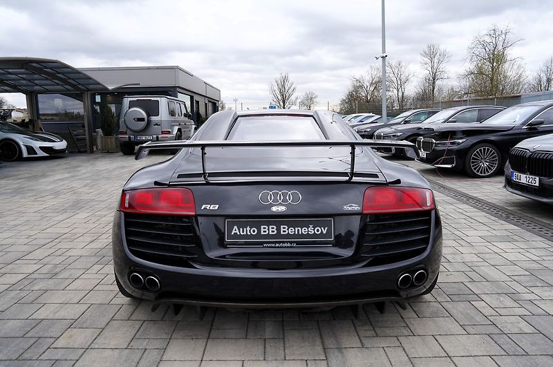 Audi R8 4.2 TFSI/Quattro/ČR/520PS !!!! - fotka 5 z 34