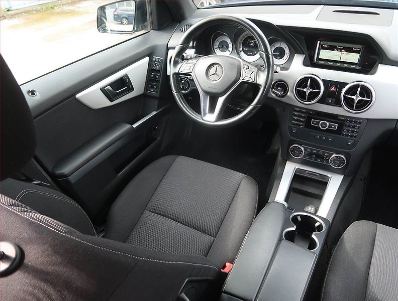 Mercedes-Benz GLK (2015) 220 CDI, 4X4, Automat - fotka 7 z 20