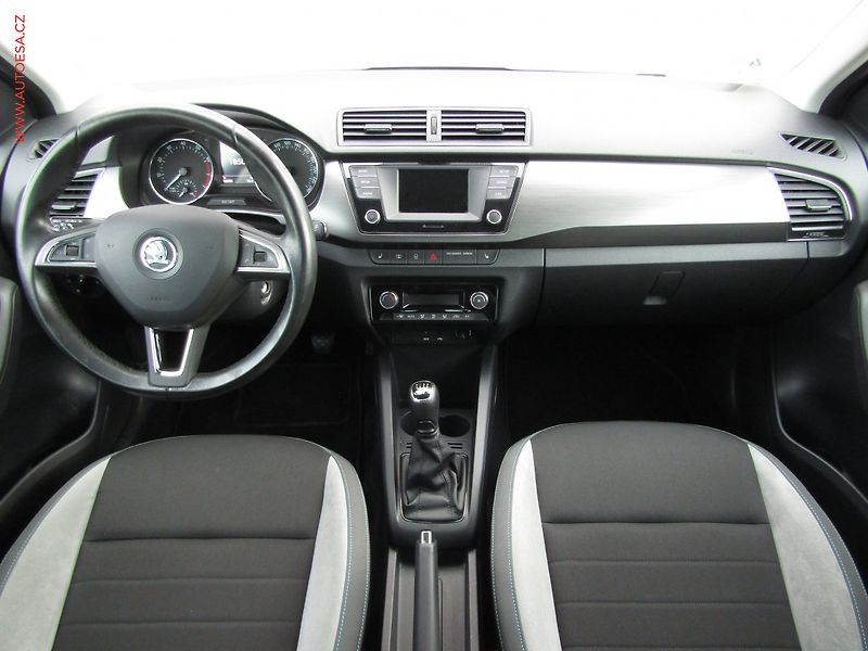Škoda Fabia (2016) 1.2 TSi, Joy - fotka 8 z 18