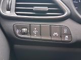 Hyundai i30 STYLE NAVI 1.4 T-GDi 103 kW - náhled 26