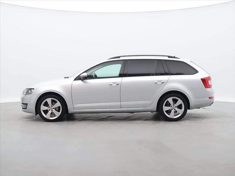 Škoda Octavia 2,0 TDI 110kW Style CZ - fotka 4 z 36