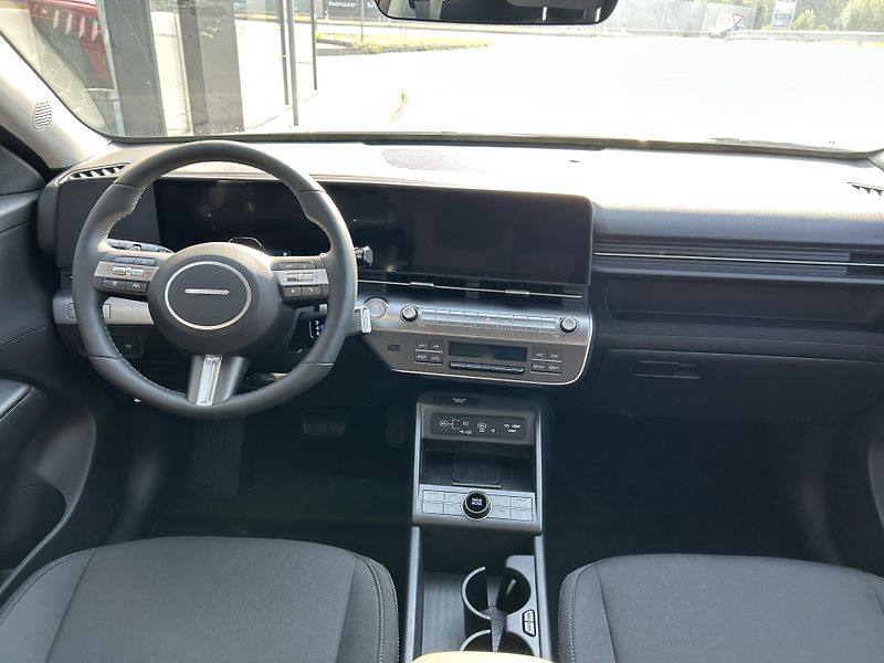 Hyundai Kona EV 27 64,8 CZECH EDITION BLACK - fotka 12 z 34