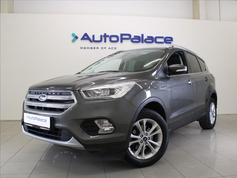 Ford Kuga 1,5 EB 110kW 54tkm. 1.maj.ČR - fotka 1 z 20