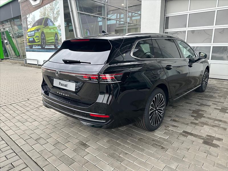 Volkswagen Passat (2024) 2,0 TDI 7DSG  Elegance - fotka 5 z 22