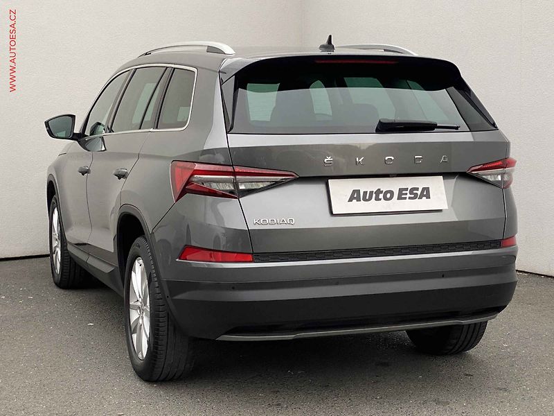 Škoda Kodiaq (2022) 1.5TSi, Clever, DSG, kůže - fotka 6 z 20