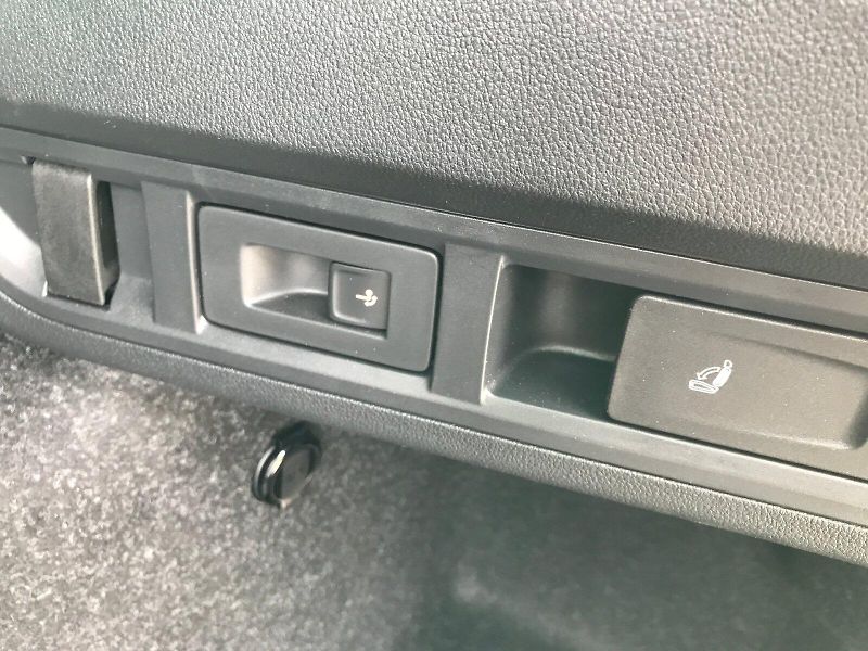 Škoda Octavia (2025) COMBI RS 2,0 TSI 195 KW 7-STUP - fotka 14 z 31