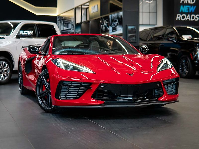 Chevrolet Corvette (2026) 6.2 Stingray 3LT Z51 Facelift - fotka 45 z 45
