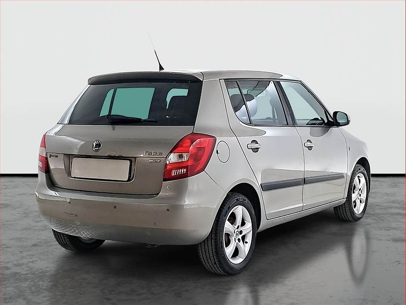 Škoda Fabia (2012) 1.2 TSI, ČR,1.maj, po STK - fotka 5 z 16